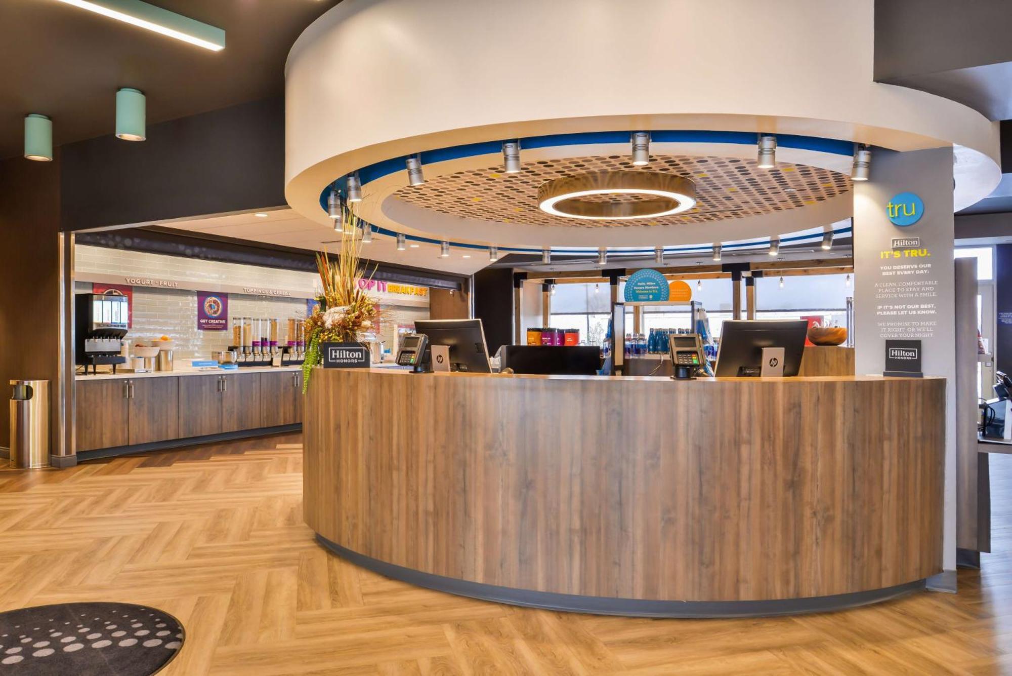 Tru By Hilton Stuttgart Hotel Екстериор снимка